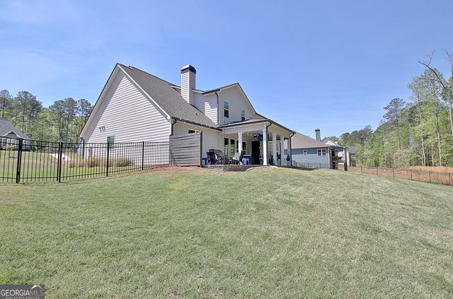 160 Lapis Lake Point, Fayetteville, GA 30215