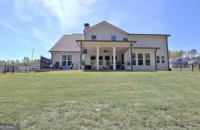 160 Lapis Lake Point, Fayetteville, GA 30215