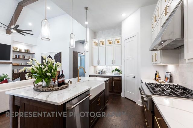 9820 Oak Glade Drive, Denton, TX 76207