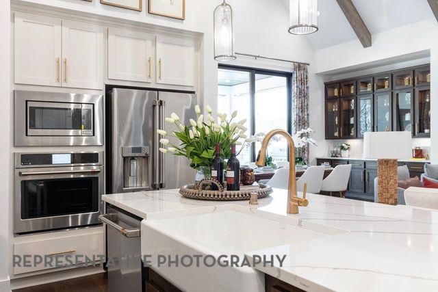 9820 Oak Glade Drive, Denton, TX 76207