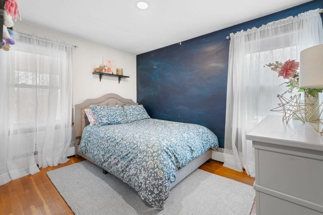 686 Old Candia Road, Candia, NH 03034