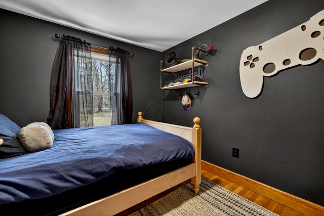 686 Old Candia Road, Candia, NH 03034