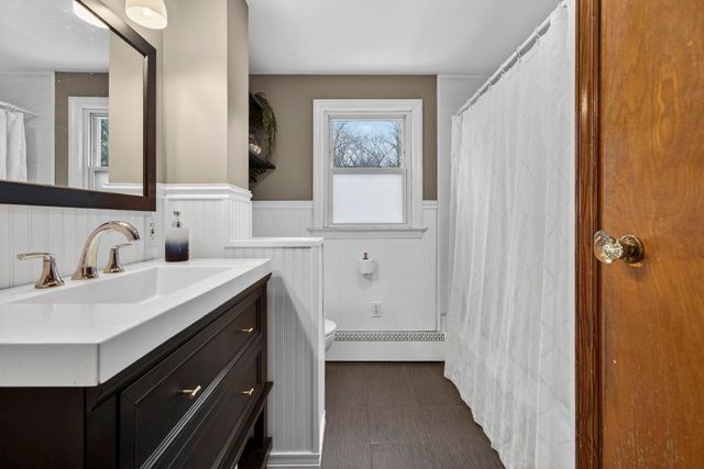 686 Old Candia Road, Candia, NH 03034