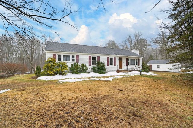 686 Old Candia Road, Candia, NH 03034