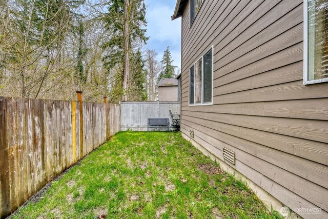 16720 80th Avenue Ct E, Puyallup, WA 98375