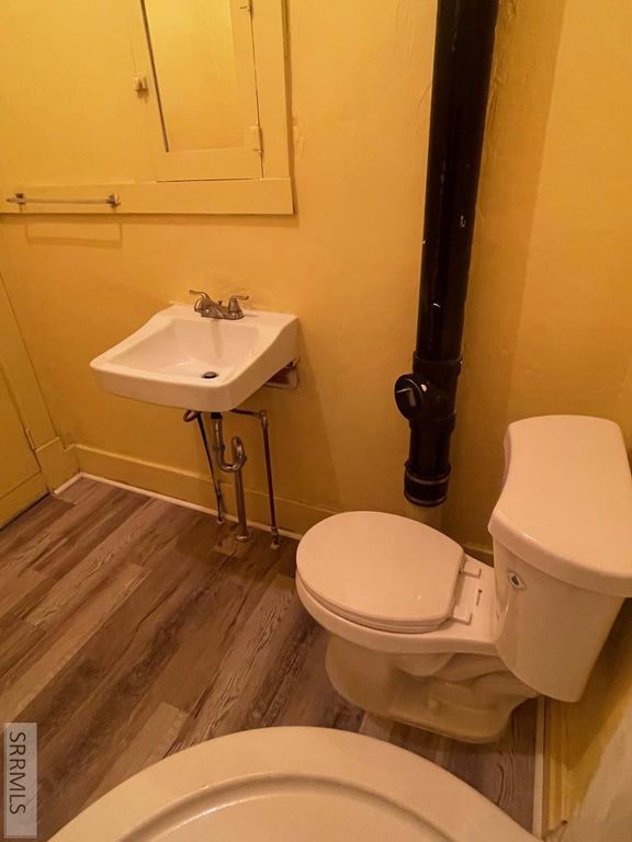 Image 15 of property listing at 144 W Bridge Street, Blackfoot, ID 83221