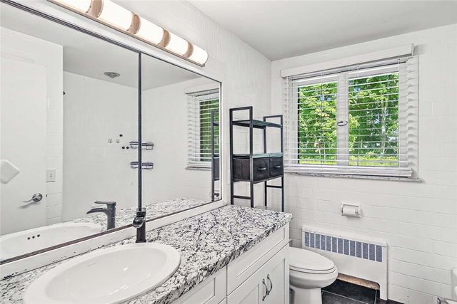 15 Highland Road, Glocester, RI 02814