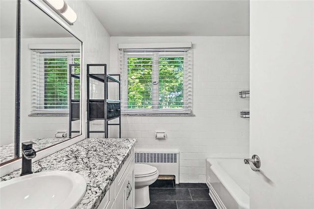 15 Highland Road, Glocester, RI 02814