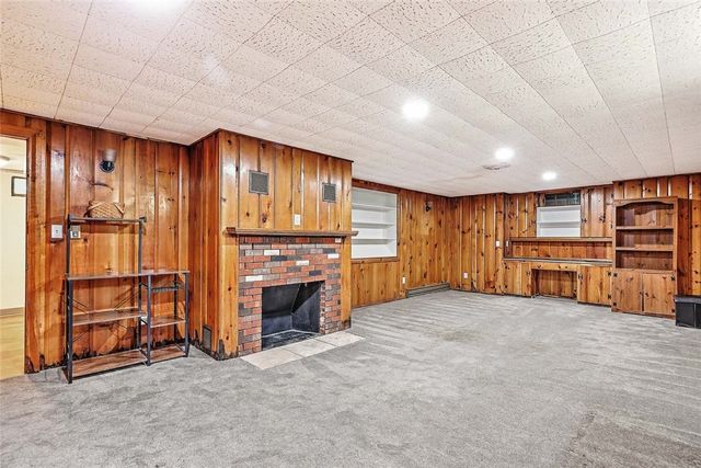 15 Highland Road, Glocester, RI 02814
