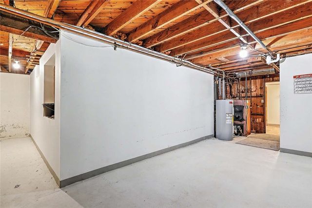 15 Highland Road, Glocester, RI 02814