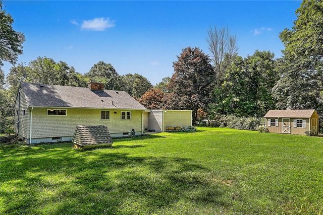 15 Highland Road, Glocester, RI 02814
