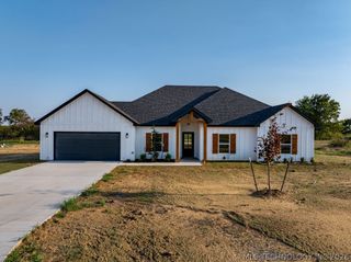 13123 Whimsical Lane, Kingston, OK 73439