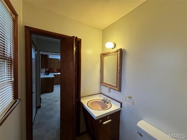 1149 E Us Highway 54, Vandalia, MO 63382