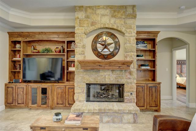 142 Trailblazer DR, Bastrop, TX 78602