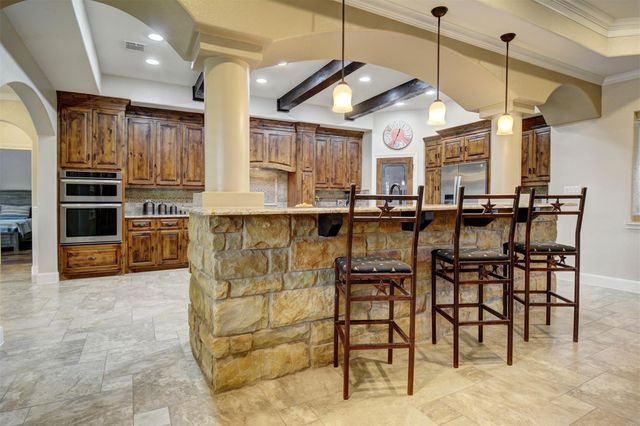 142 Trailblazer DR, Bastrop, TX 78602