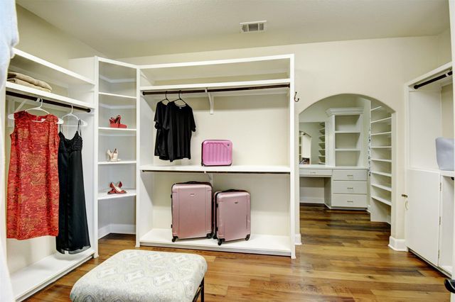 142 Trailblazer DR, Bastrop, TX 78602