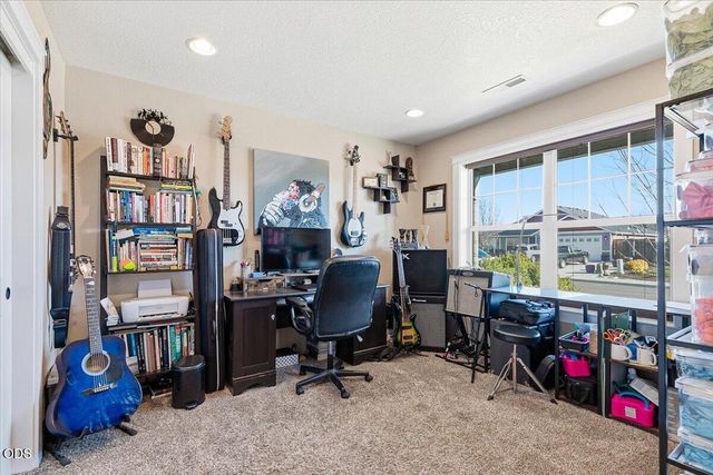 3229 Pecan Court, Medford, OR 97504