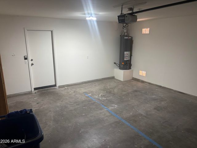 5225 E FLORIAN Avenue, Mesa, AZ 85206