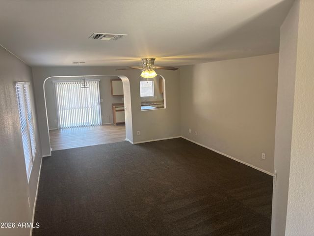 5225 E FLORIAN Avenue, Mesa, AZ 85206