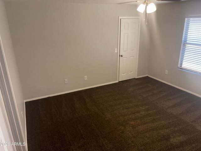 5225 E FLORIAN Avenue, Mesa, AZ 85206