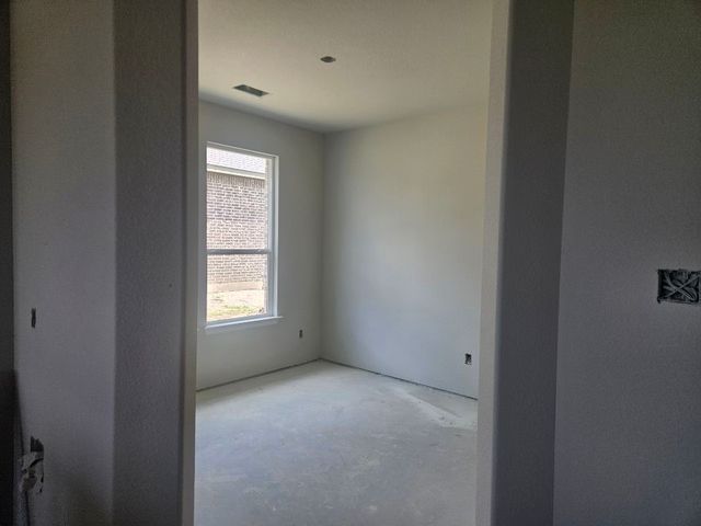 3005 Leopard Lane, Ennis, TX 75119