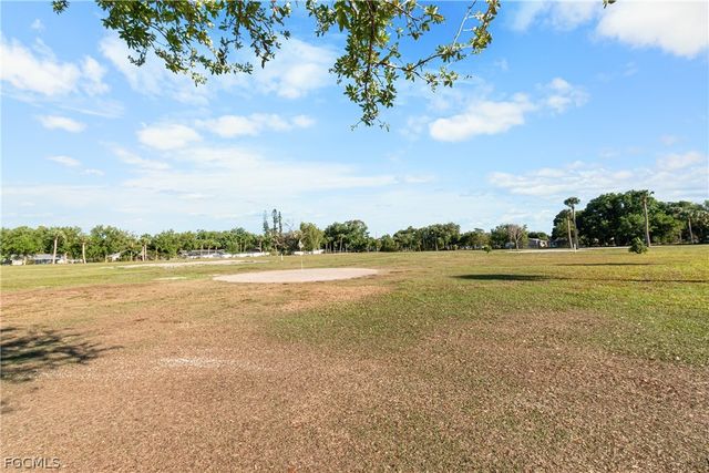 5558 Palm Beach BLVD 45, Fort Myers, FL 33905