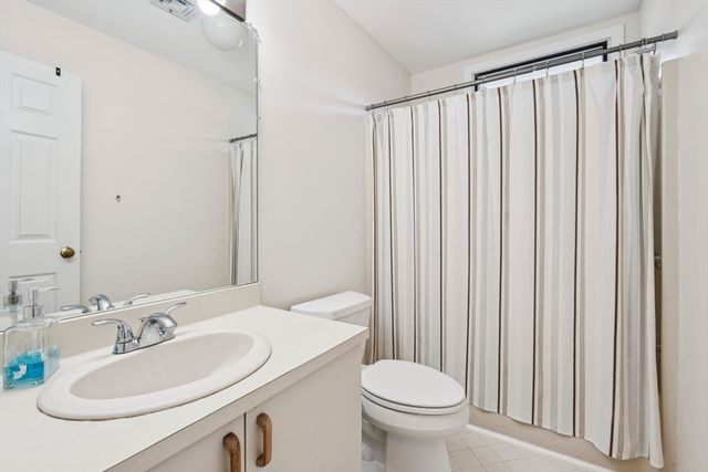 8 Oakmont Drive 8, Wareham, MA 02532