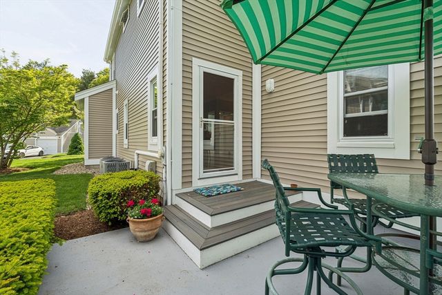 8 Oakmont Drive 8, Wareham, MA 02532