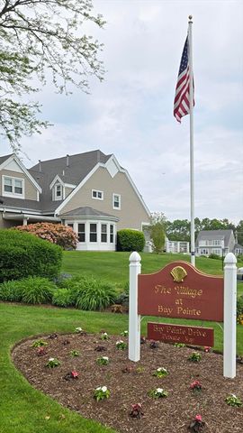 8 Oakmont Drive 8, Wareham, MA 02532
