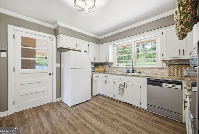 13 Pine Park Drive SE, Rome, GA 30161