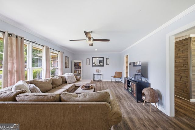 13 Pine Park Drive SE, Rome, GA 30161
