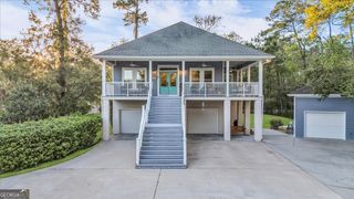 1039 Shell Point Cove Road NE, Townsend, GA 31331
