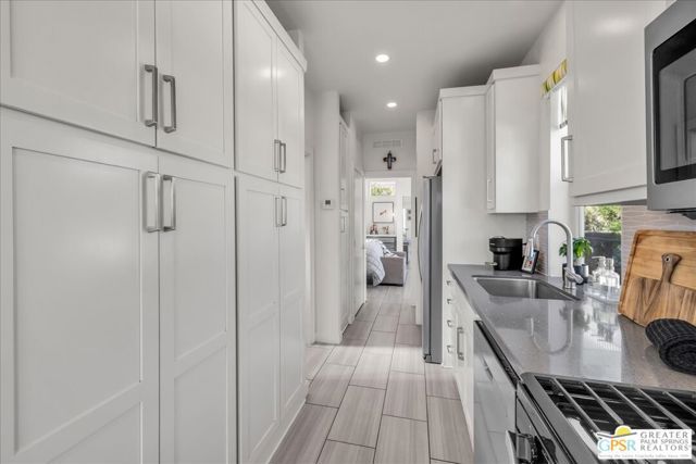 144 Pali Drive, Palm Springs, CA 92264