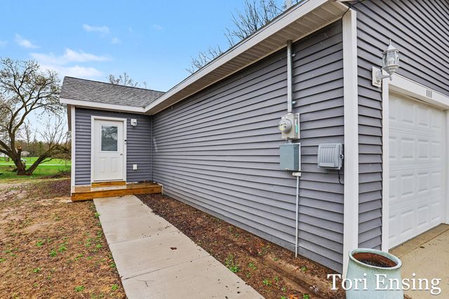 1111 E Pearl Street, Greenville City, MI 48838
