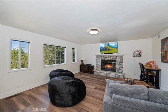 28738 Bryce Drive, Lake Arrowhead, CA 92352