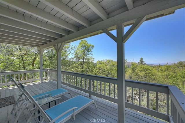 28738 Bryce Drive, Lake Arrowhead, CA 92352