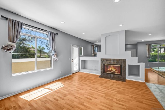 9325 Babauta Rd 8, San Diego, CA 92129