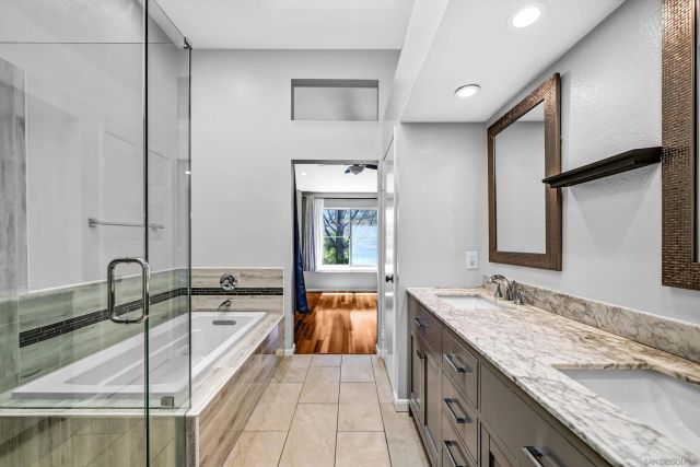 9325 Babauta Rd 8, San Diego, CA 92129