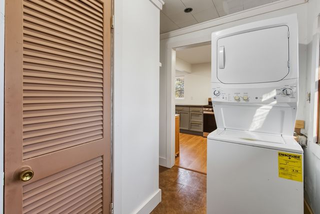 506 Eells Avenue, Dixon, IL 61021