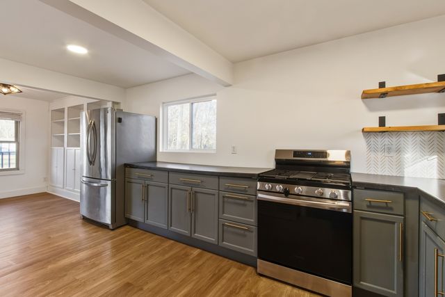 506 Eells Avenue, Dixon, IL 61021