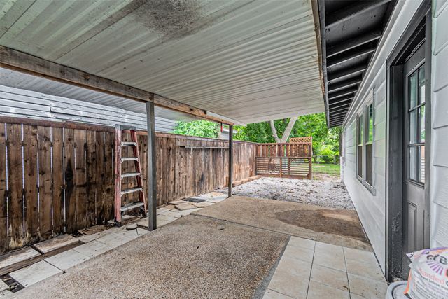 2510 Bluffton Drive, Dallas, TX 75228
