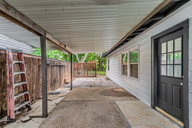 2510 Bluffton Drive, Dallas, TX 75228