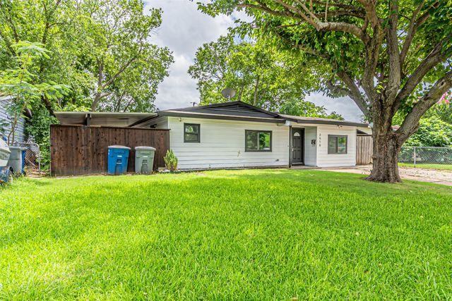 2510 Bluffton Drive, Dallas, TX 75228