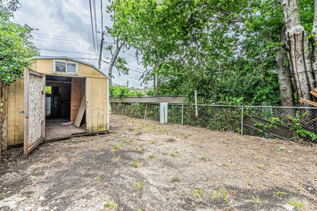 2510 Bluffton Drive, Dallas, TX 75228