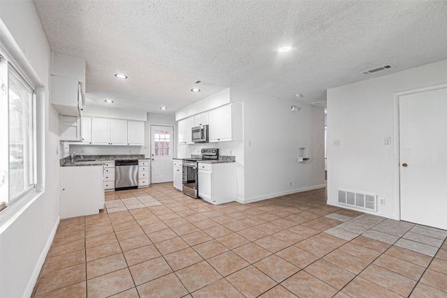 2510 Bluffton Drive, Dallas, TX 75228