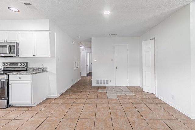 2510 Bluffton Drive, Dallas, TX 75228
