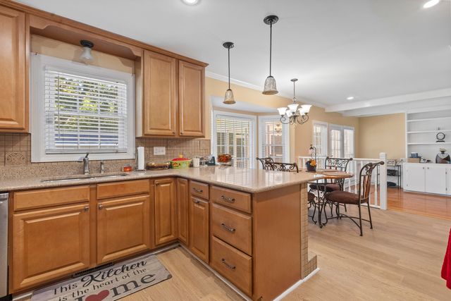 946 Melrose Drive Drive, Charleston, SC 29414