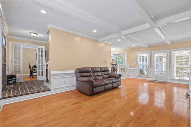 946 Melrose Drive Drive, Charleston, SC 29414