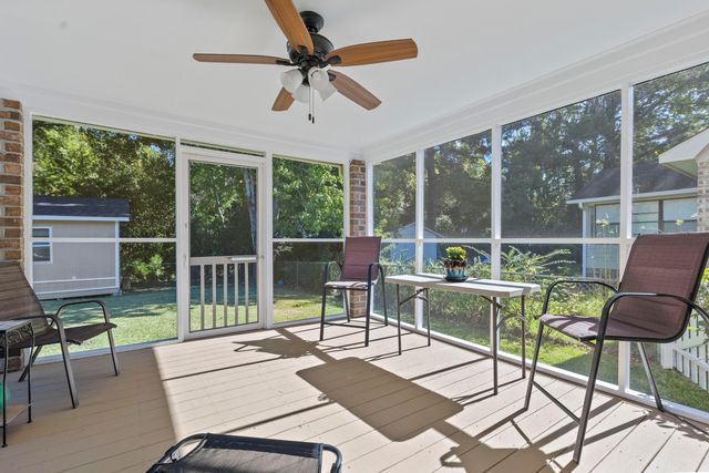 946 Melrose Drive Drive, Charleston, SC 29414