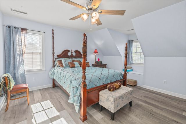 946 Melrose Drive Drive, Charleston, SC 29414